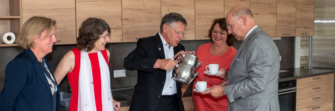 Silke Lethen, Janna Grewer-Willwoll, Landrat Hans-Jürgen Petrauschke, Petra Heinen-Dauber und Tillmann Lonnes.